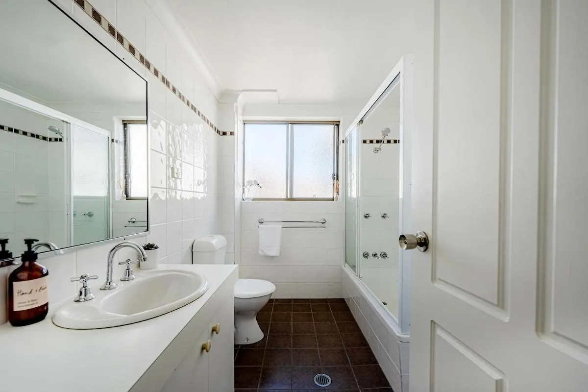 Bilinga Breeze 7 Apartment Gold Coast Australia